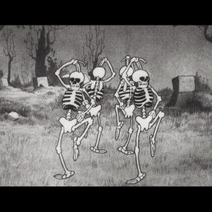 Meet your Posher, Chloe